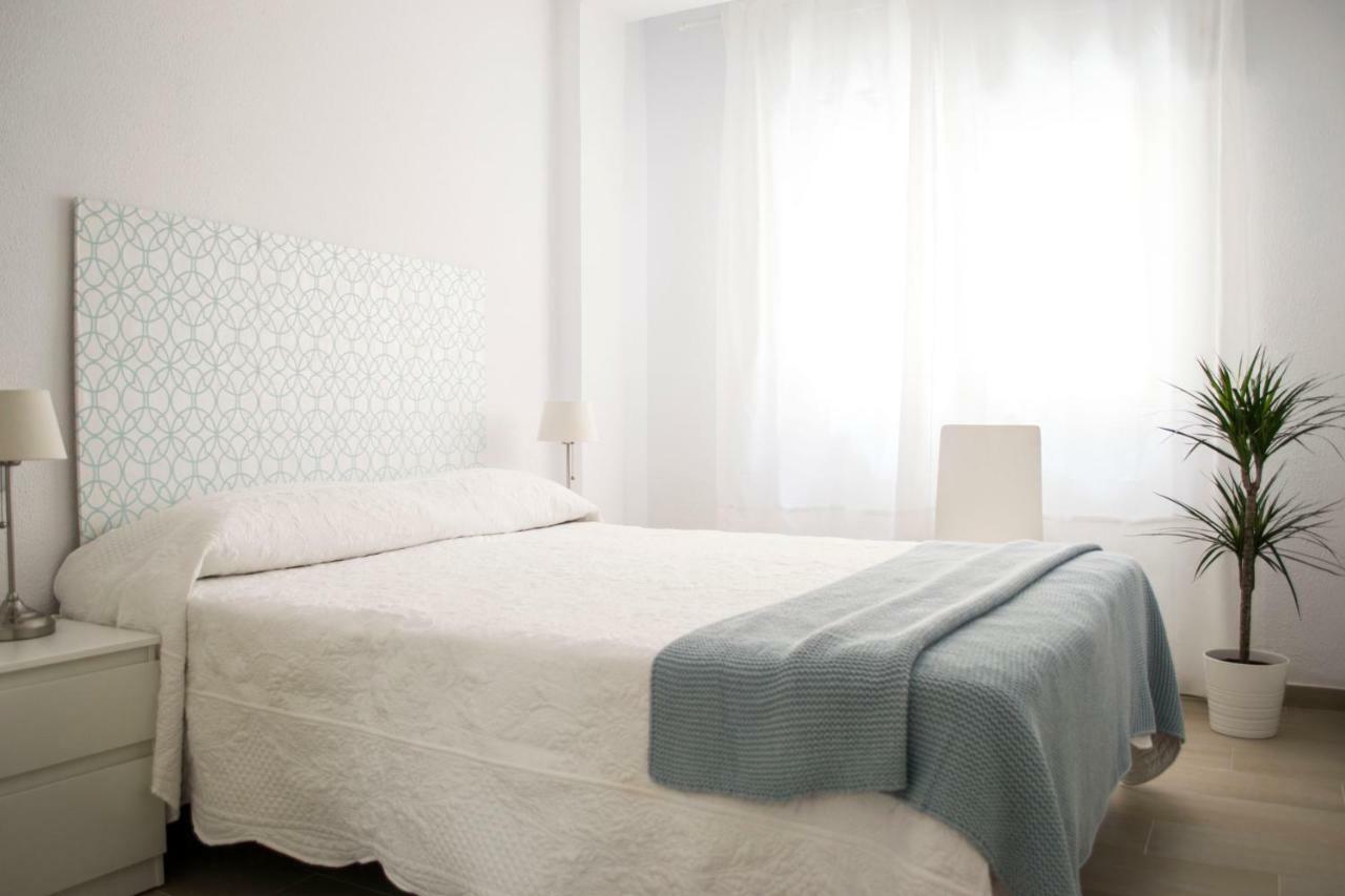 Ferienwohnung Apto Redes Museo Sevilla Exterior foto